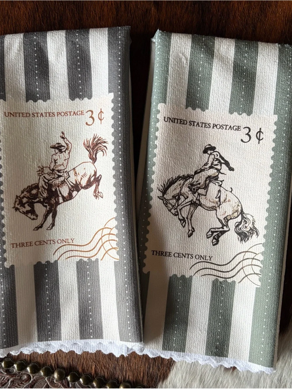 Western Cowboy Hand Towels Set 2 Rodeo Bronc Kitchen Bath Rustic Vintage Stamp